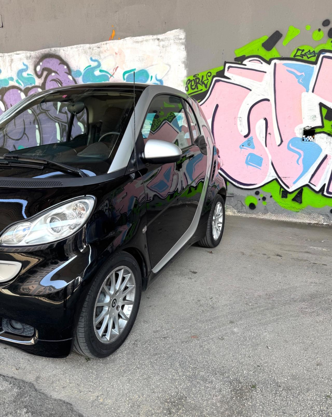 Smart ForTwo 1000 52 kW MHD coupé pure