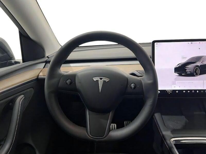 Tesla Model Y Performance AWD