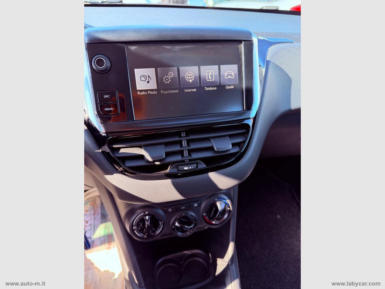 PEUGEOT 208 PureTech 82 5p. Allure