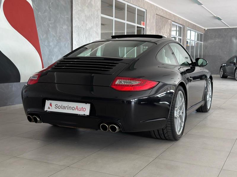 Porsche 911 Coupe 3.6 Carrera