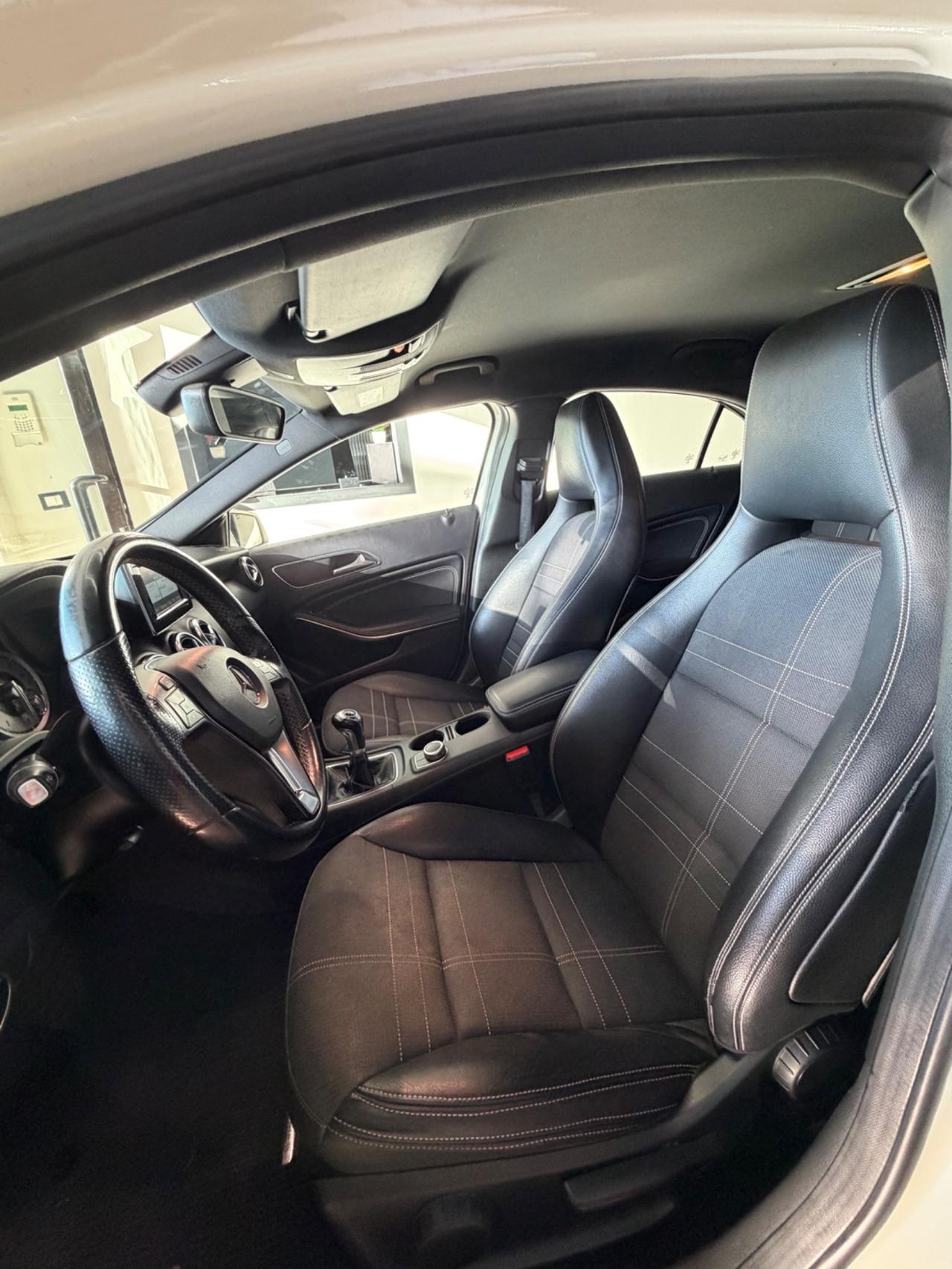 Mercedes-benz A 180 CDI Dark Night Edition