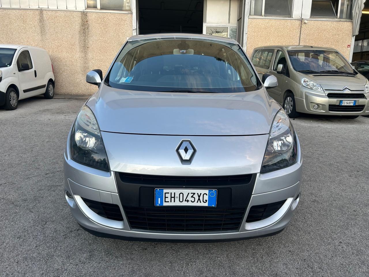 Renault Scenic Scénic X-Mod 1.5 dCi 110CV Luxe