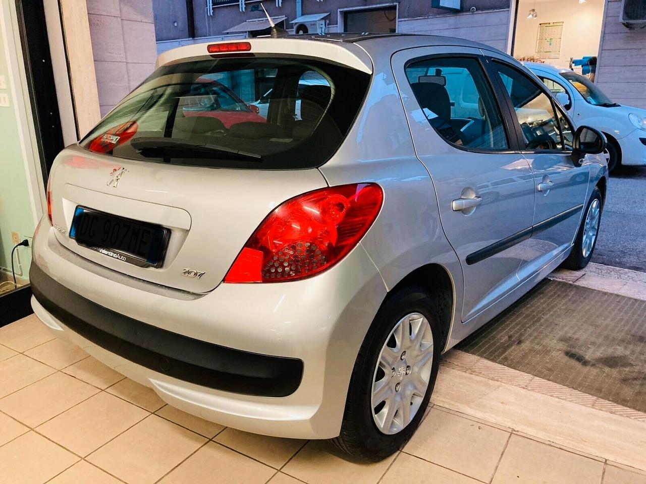 Peugeot 207 1.4 HDi - IDEALE X NEOPATENTATI - 2007