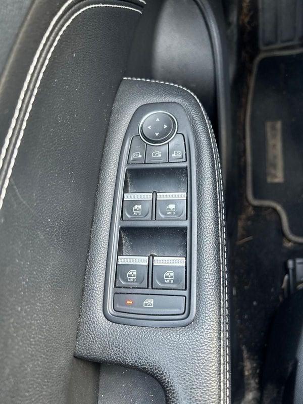 Renault Arkana E-Tech 1.6 Hybrid E-TECH 145 Techno