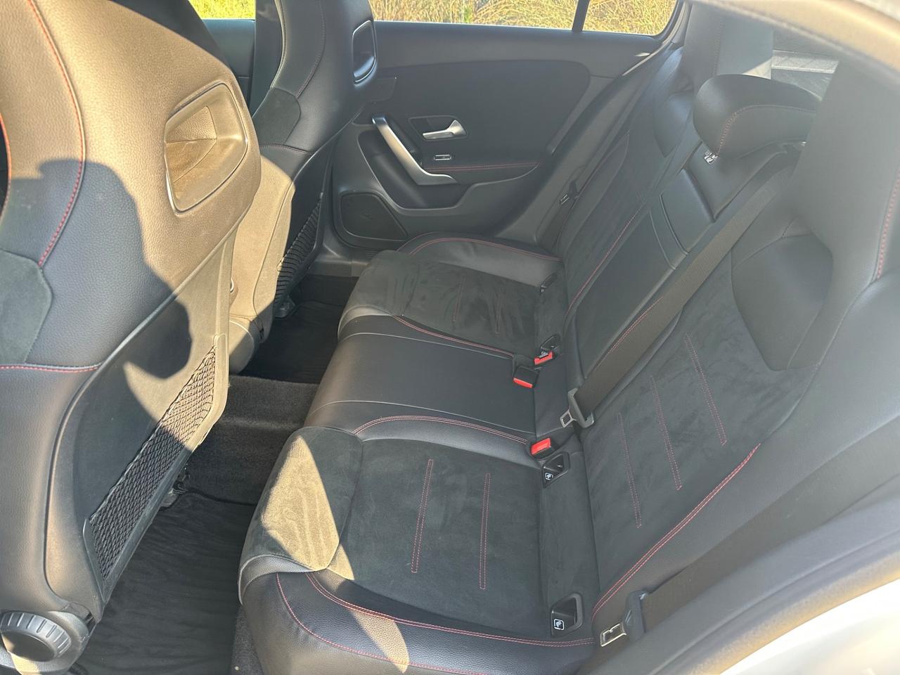 Mercedes-benz A 180 d Amg premium da vetrina