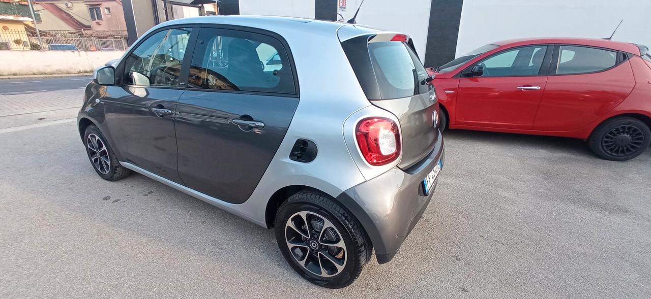 Smart ForFour TWINAMIC - TETTO PANORAMICO
