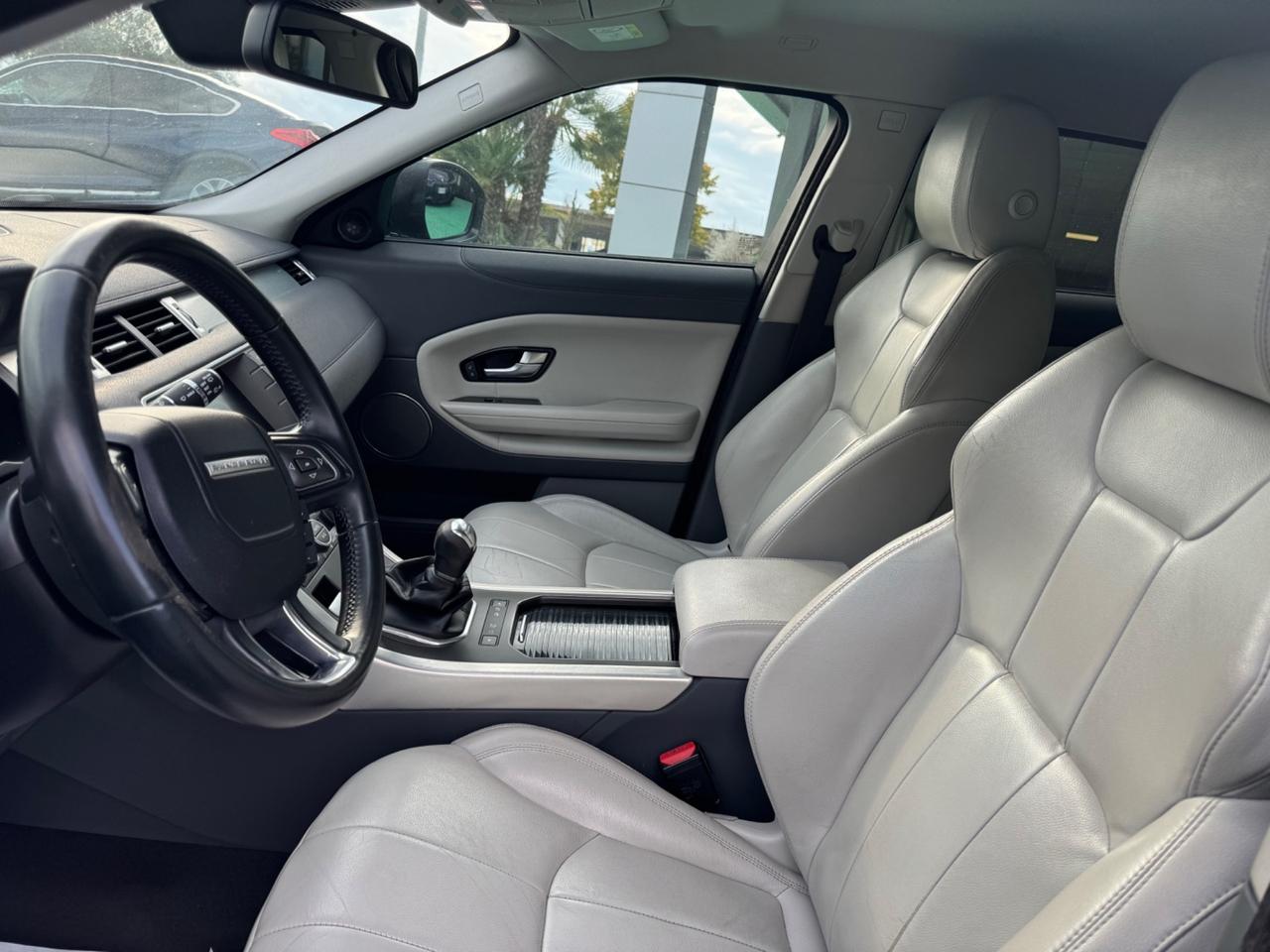 Land Rover Range Evoque 2.0 TD4 150 CV 5p. SE Dynamic