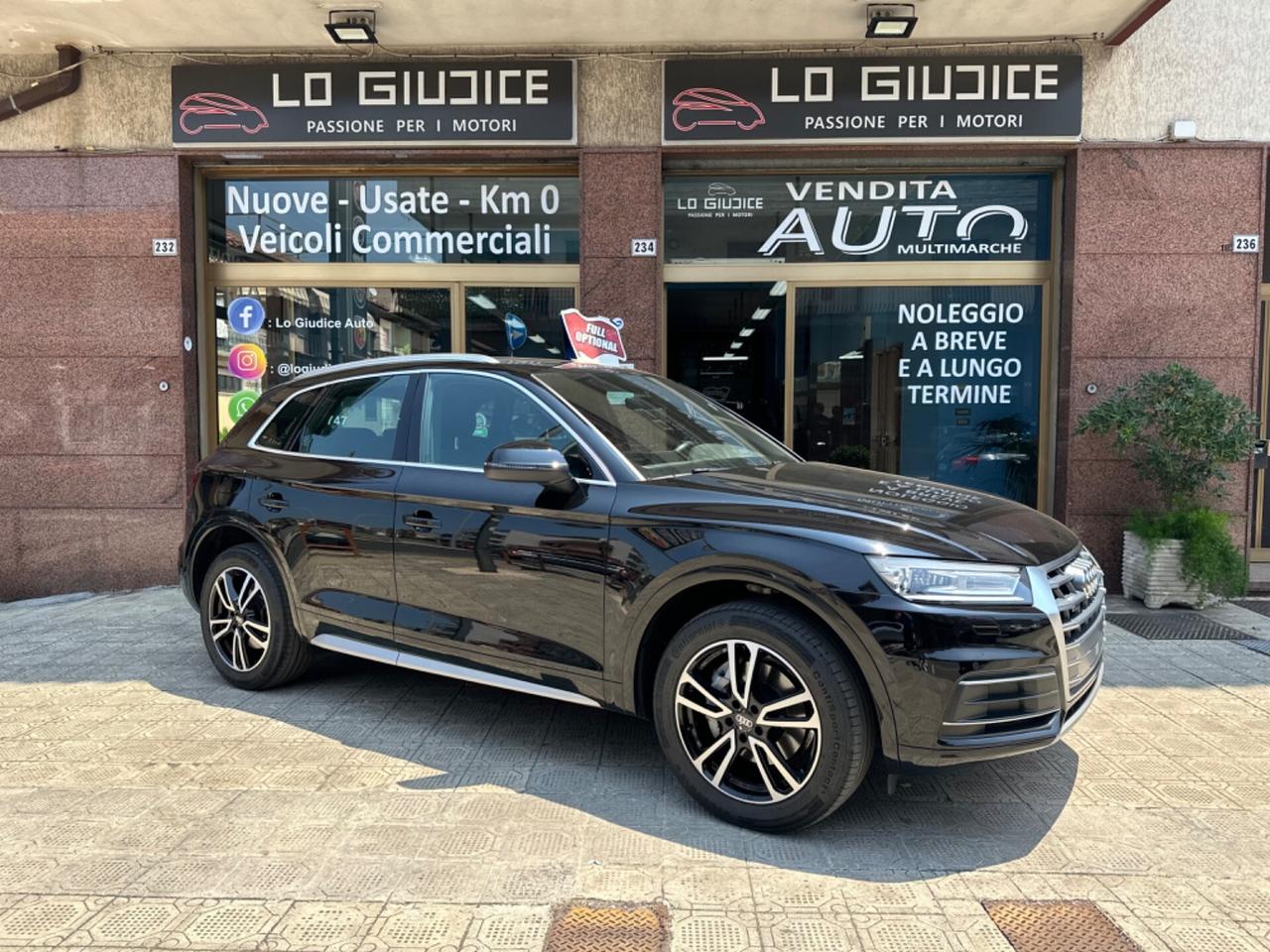 Audi Q5 35 TDI Sport tua a 352€ senza anticipo