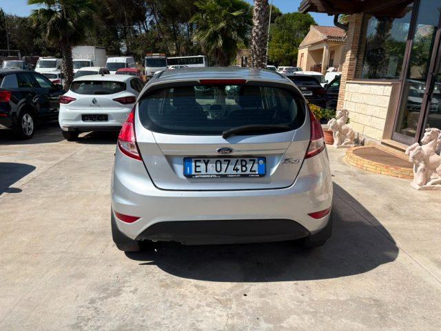 FORD Fiesta 1.4 GPL Titanium