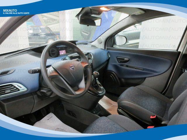 LANCIA Ypsilon Hybrid 1.0 FireFly 70cv 5 Porte Gold EU6 KM Ø