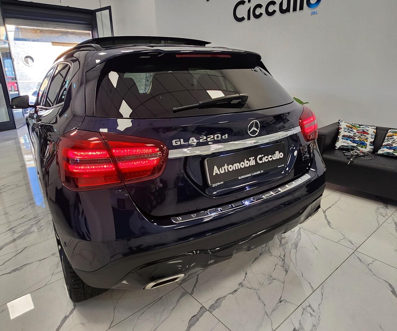 Mercedes-benz GLA 220 CDI PREMIUM