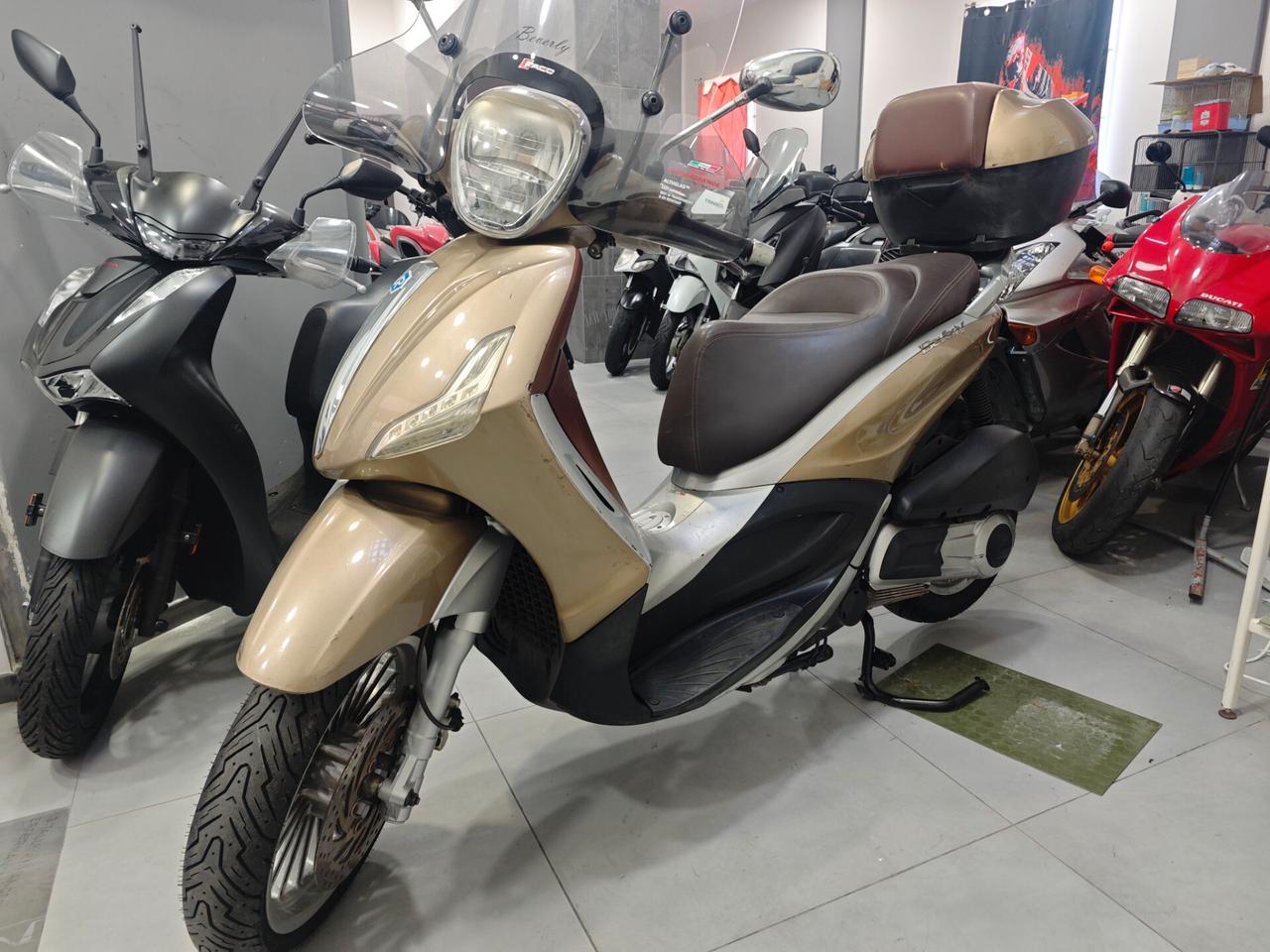 Piaggio Beverly 300 i.e. 300ie