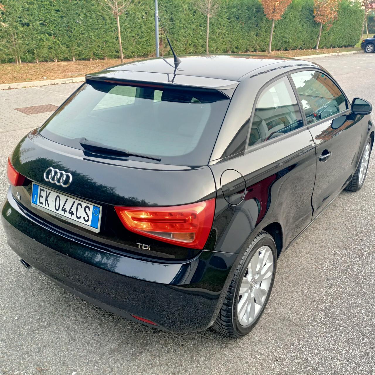 Audi A1 1.6 TDI neopatentati motore sostituito