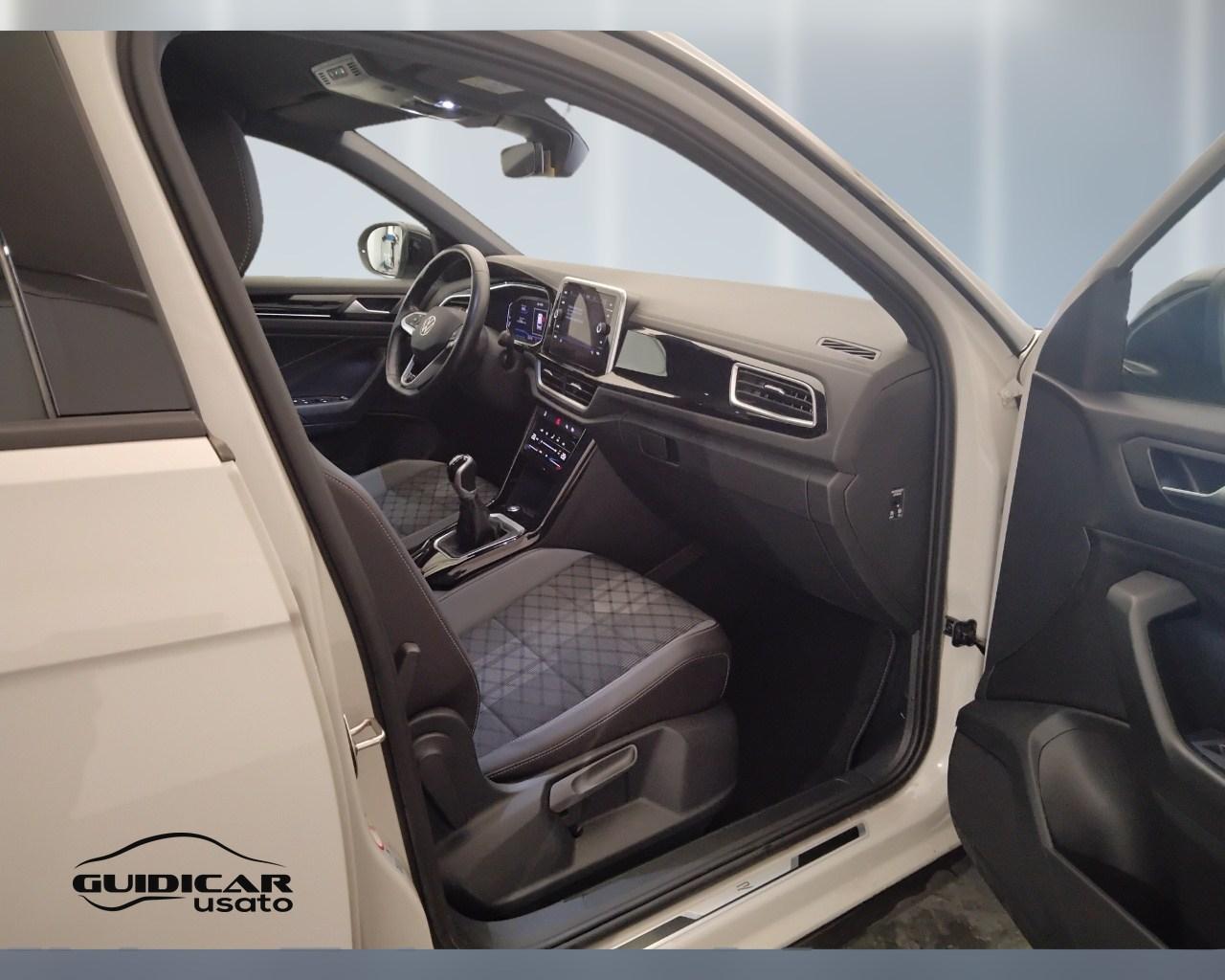 VOLKSWAGEN T-Roc I 2022 - T-Roc 1.0 tsi R-Line 110cv