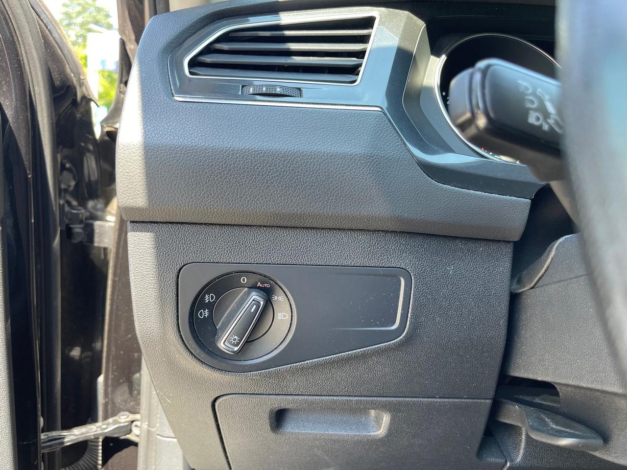 Volkswagen Tiguan Business 2.0 TDI #6539