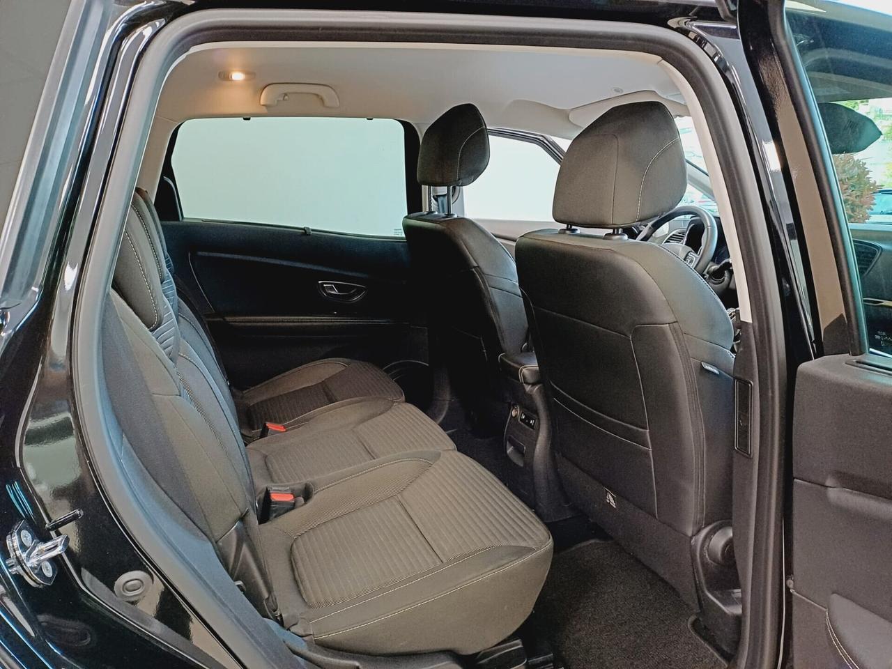 Renault Grand Scenic Blue dCi 120 CV Sport Edition