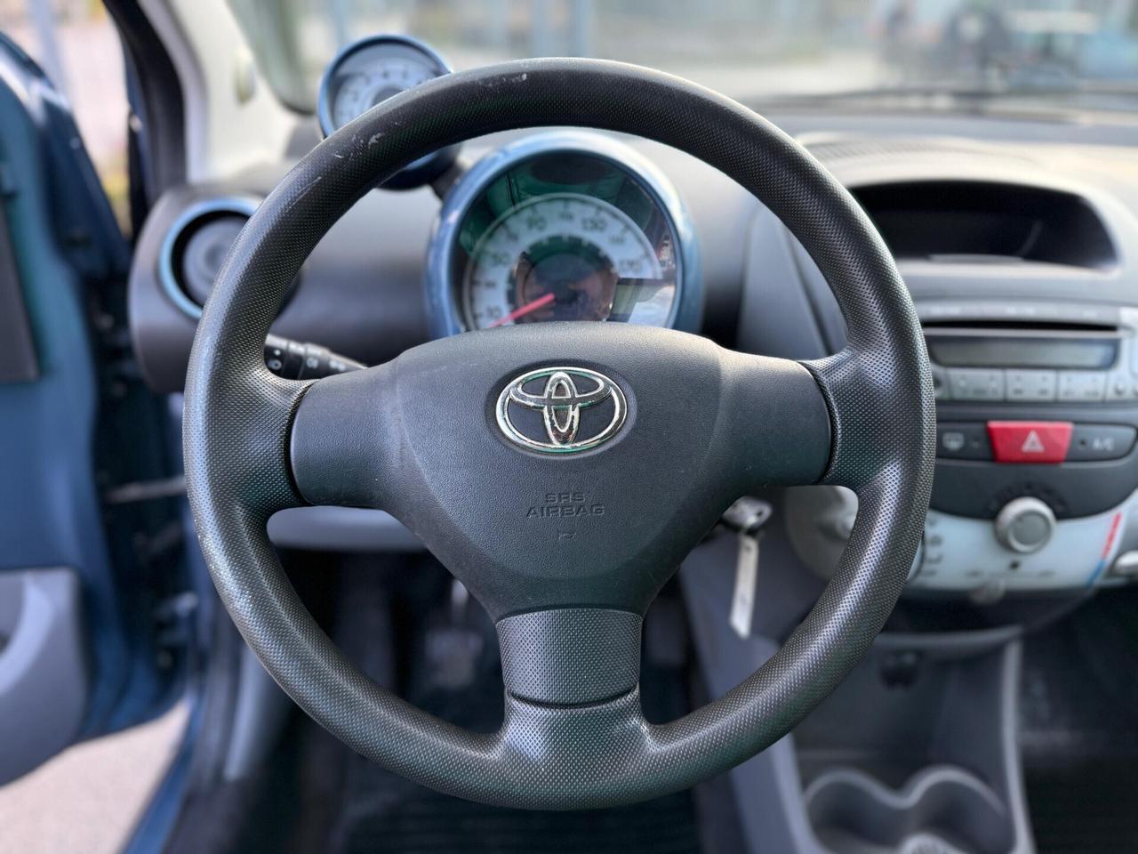 Toyota Aygo 1.0 12V VVT-i GPL 5 P. Now