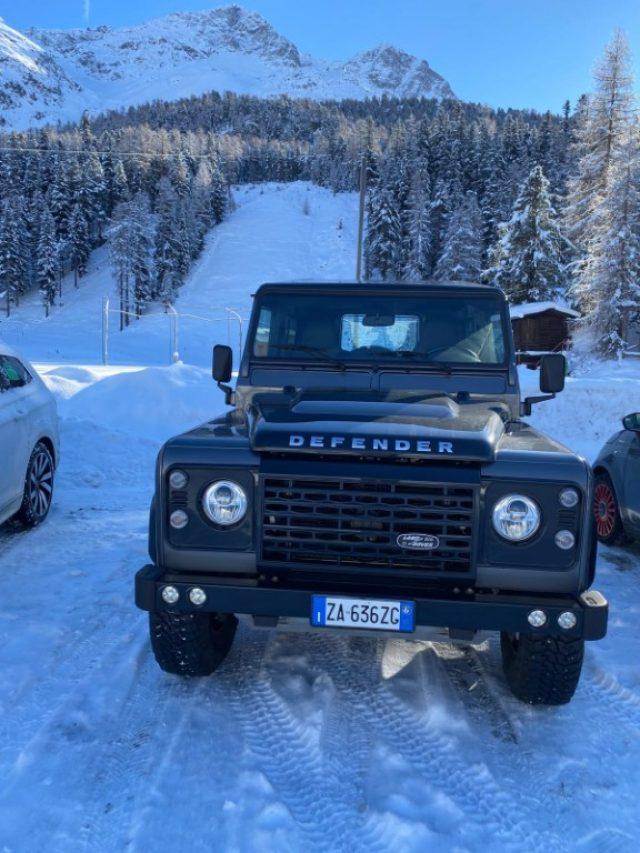 LAND ROVER Defender 90 2.2 Adventure Limited Edition