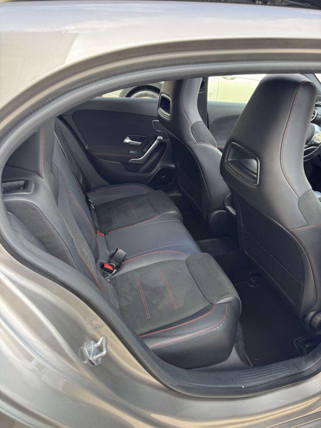 MERCEDES-BENZ A 180 d Premium auto tetto Faro Multibind Pack Luci
