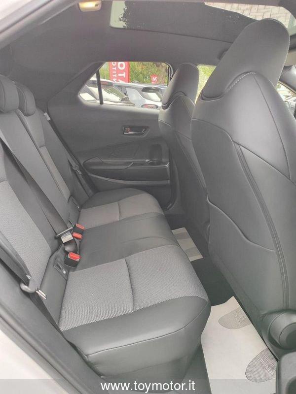 Toyota C-HR (2023-) 1.8 HV Lounge