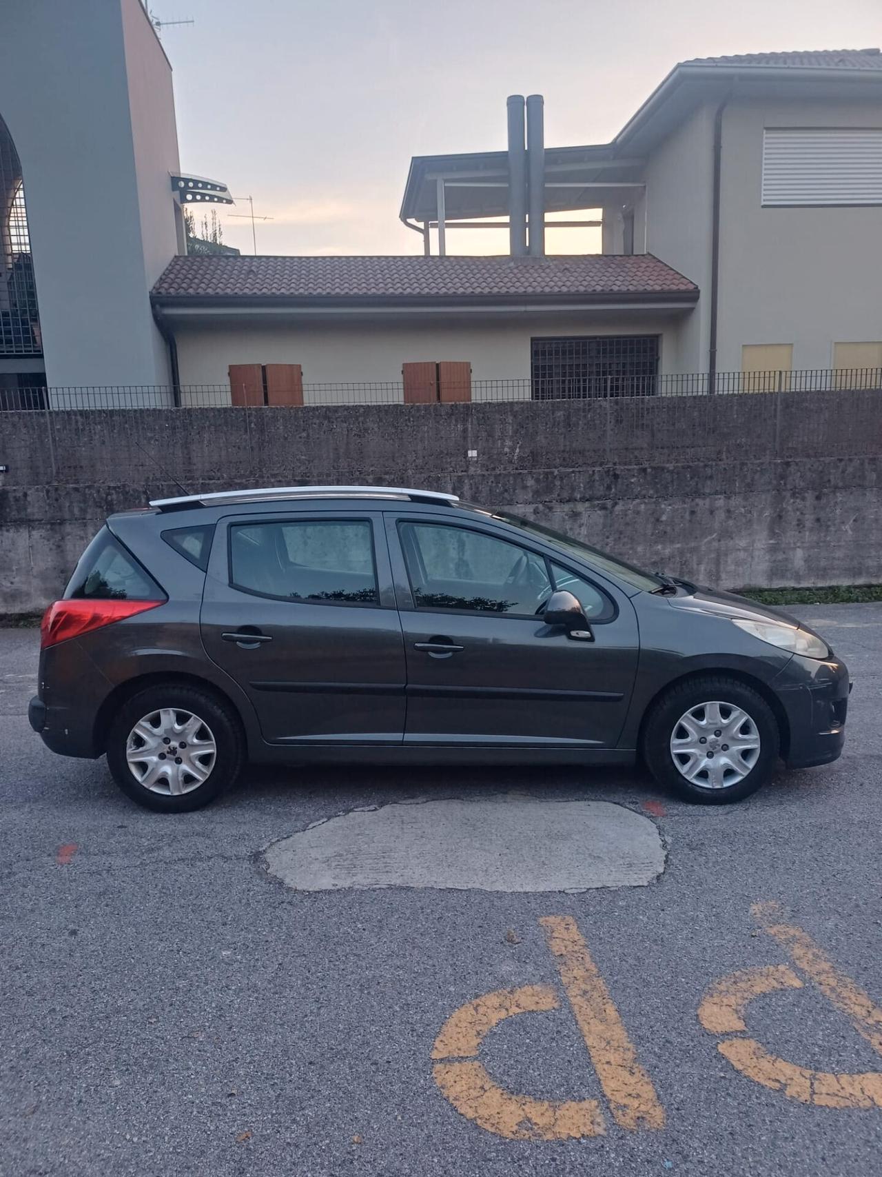 Peugeot 207 1.4 8V 75CV SW Energie Sport ECO GPL