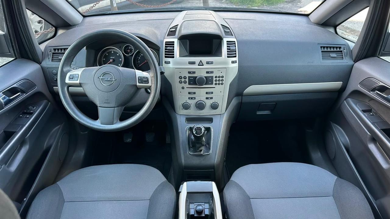 Opel Zafira 1.9 CDTI 120CV aut. Cosmo