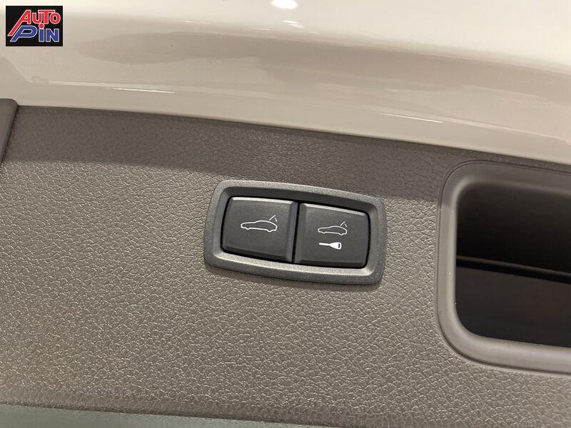 Porsche Macan 2.0 "Keyless entry"ACC*21”