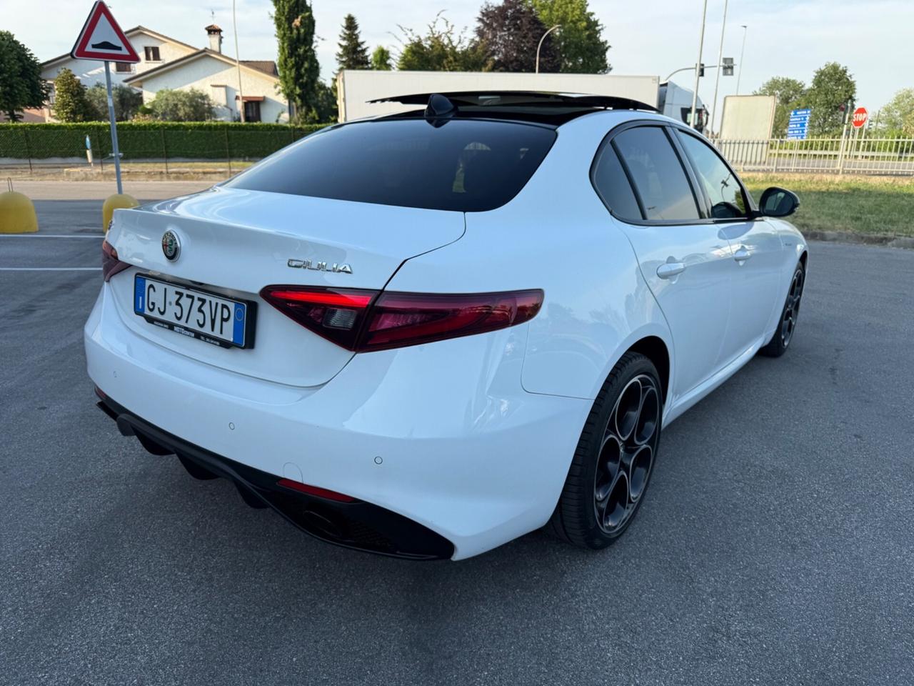 Alfa Romeo Giulia 2.0 Turbo 280 CV AT8 AWD Q4 Veloce