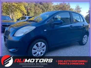 Toyota Yaris 1.0 5 porte*Neopatentati*