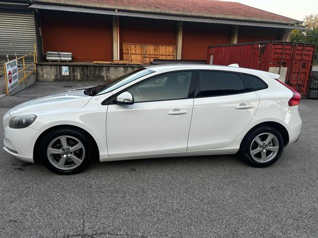 VOLVO V40 D2 1.6 Momentum senza nessun lavoro da fare