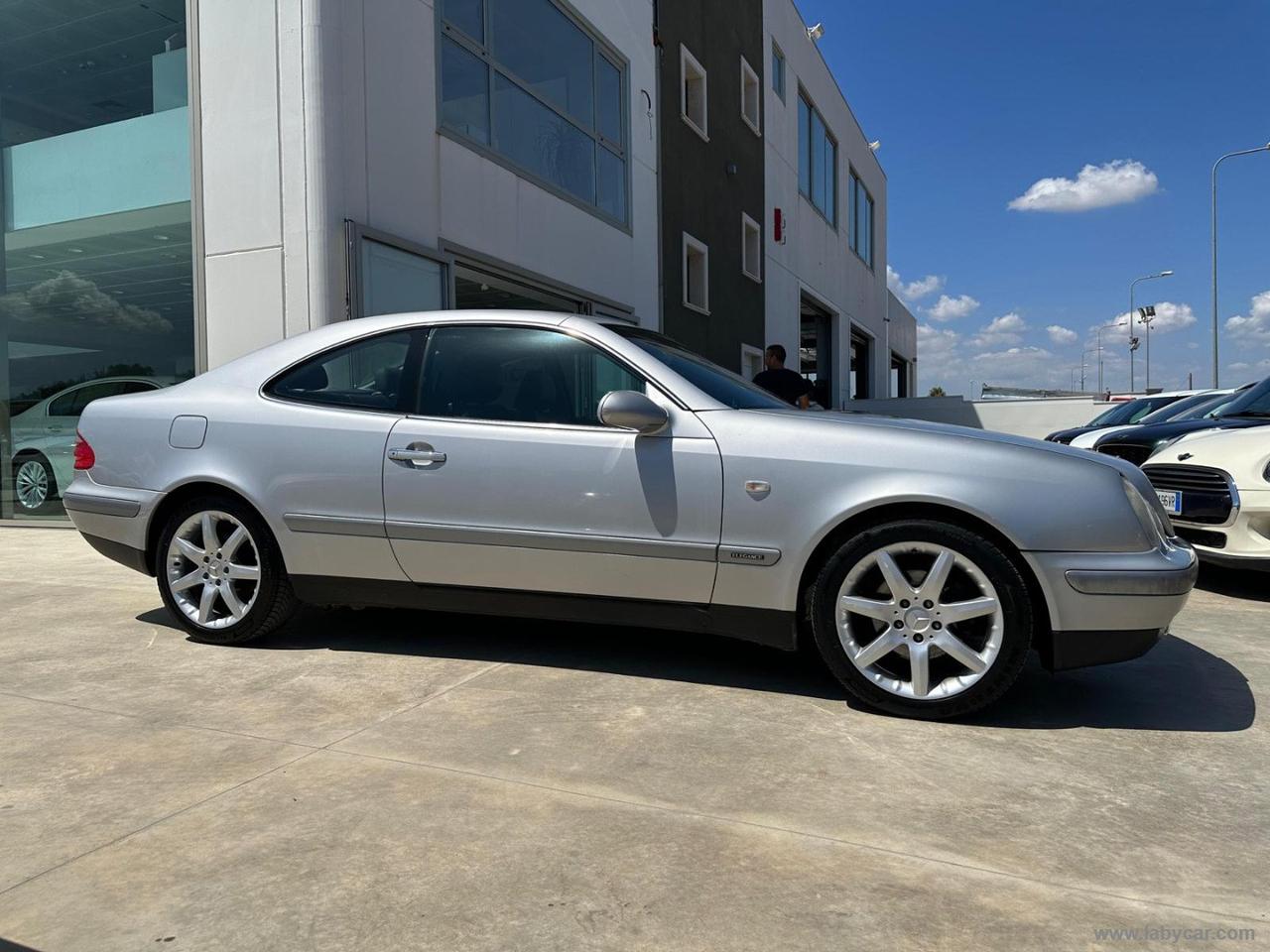 MERCEDES-BENZ CLK 200 Elegance