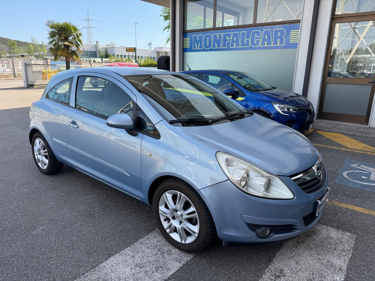 Opel Corsa 1.2 3 porte Club