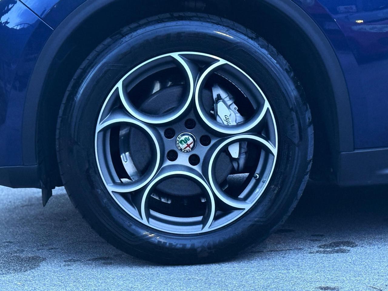 Alfa Romeo Stelvio 2.2 Tdi 190 CV AT8 Q4 Business