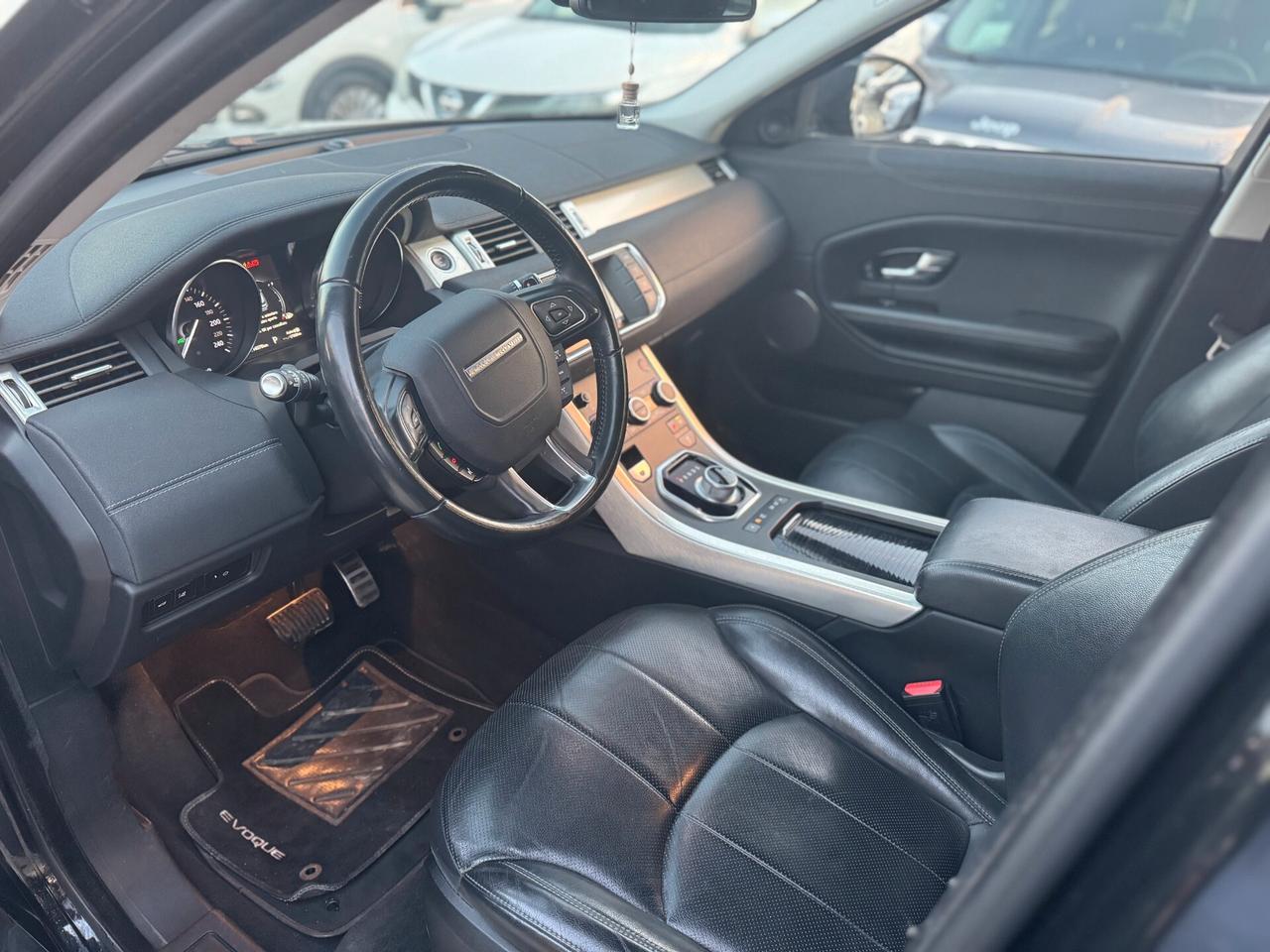 Land Rover Range Evoque 2.0 TD4 180 CV Coupé SE Dynamic