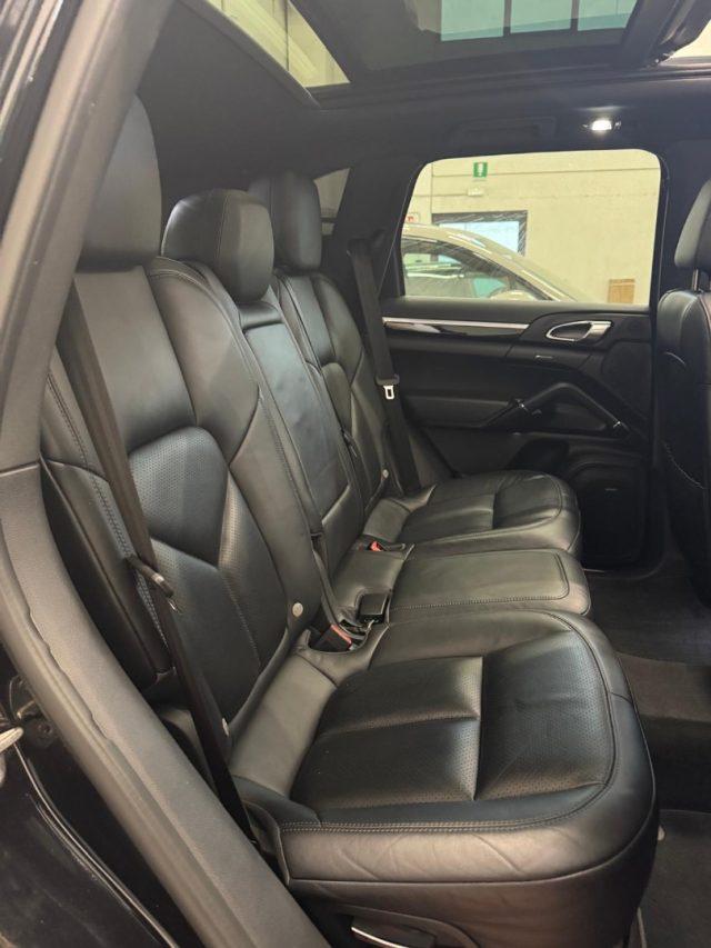 PORSCHE Cayenne 3.0 Diesel //TETTO//SPORT CHRNO//21