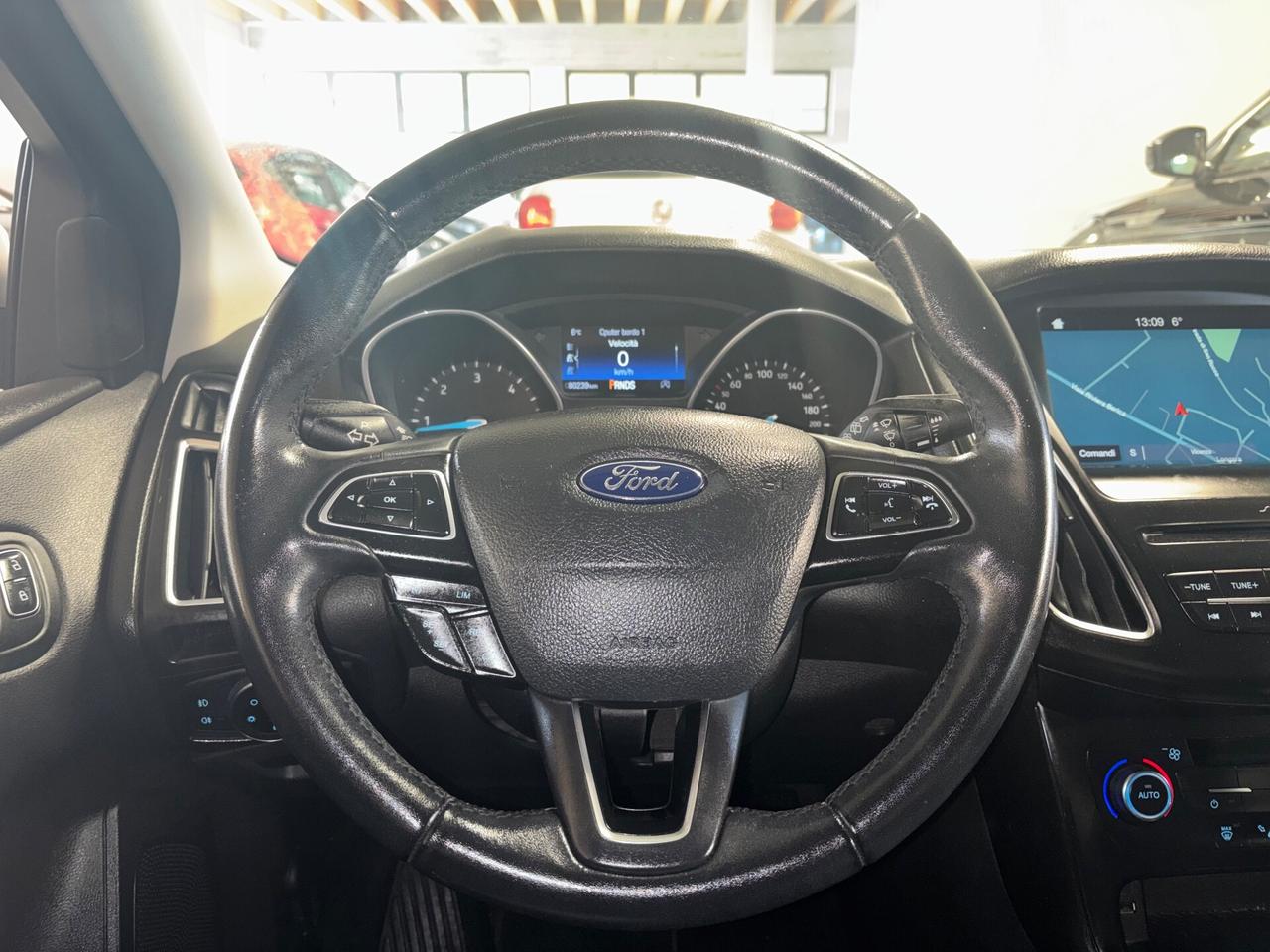 Ford Focus 1.5 TDCi |AUTOMATICA| Titanium OK NEOPATENTATI