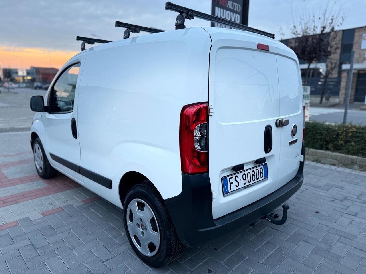 Fiat Fiorino 1.3 MJT 95CV Cargo Adventure GANCIO TRAINO