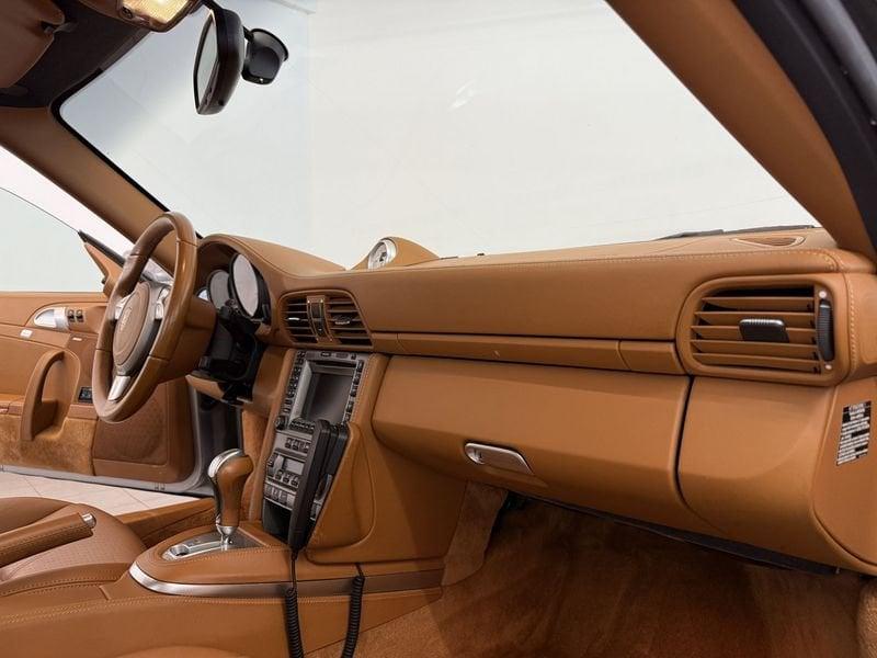 Porsche 911 911 Carrera 4S Coupé