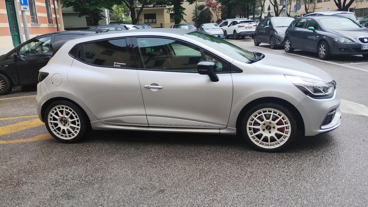 Renault Clio TCe 200CV EDC Start&Stop 5 porte Energy R.S.