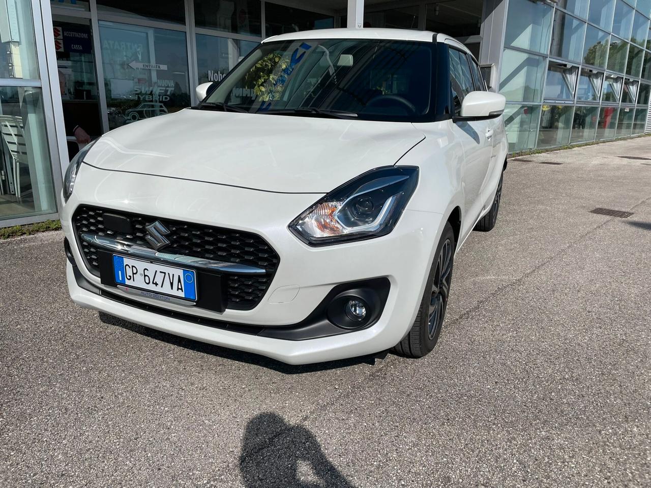 Suzuki Swift 1.2 Hybrid Top