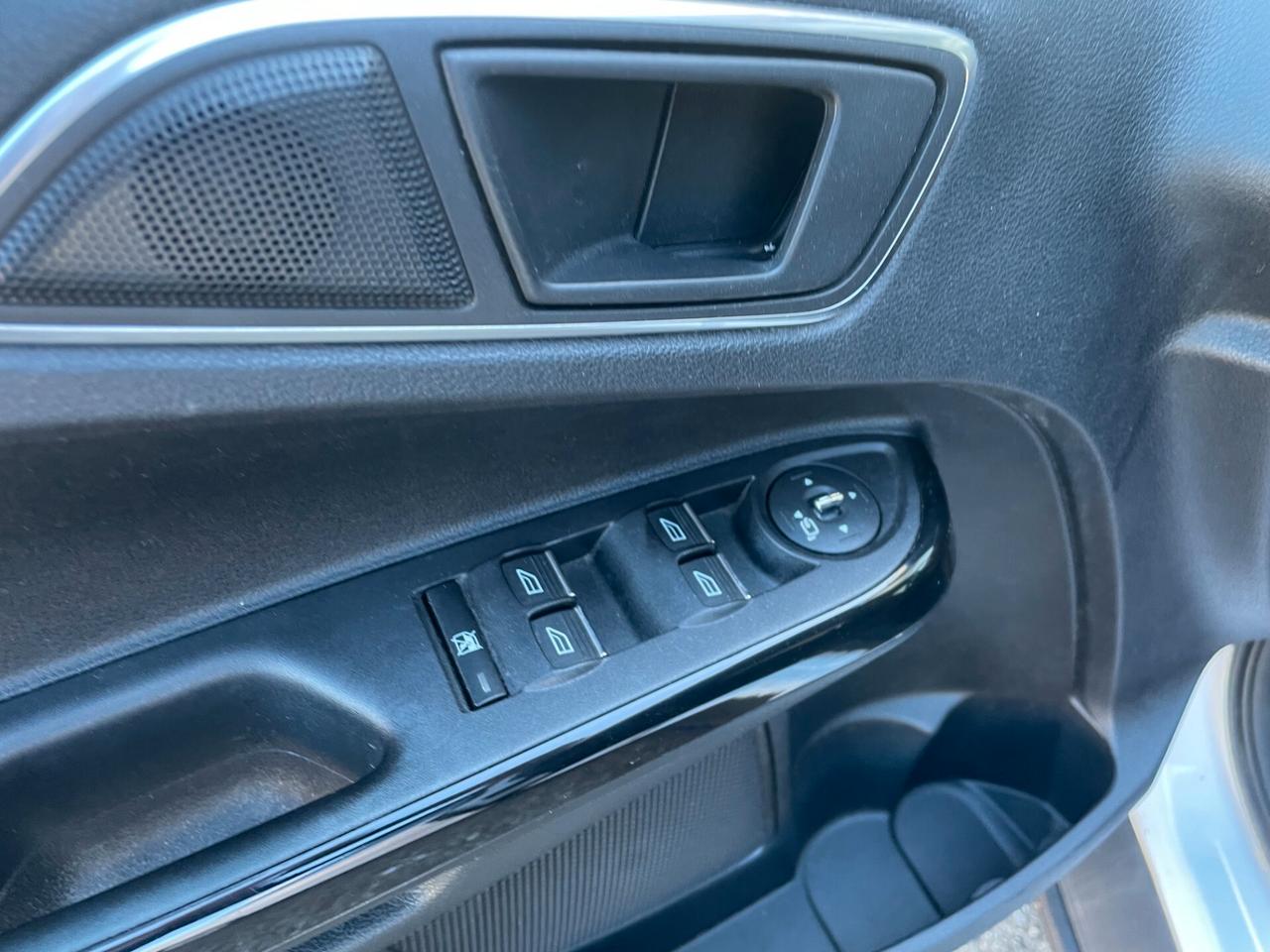 Ford B-Max 1.0 EcoBoost 100 CV Titanium DISTRIBUZIONE FRIZIONE NUOVI
