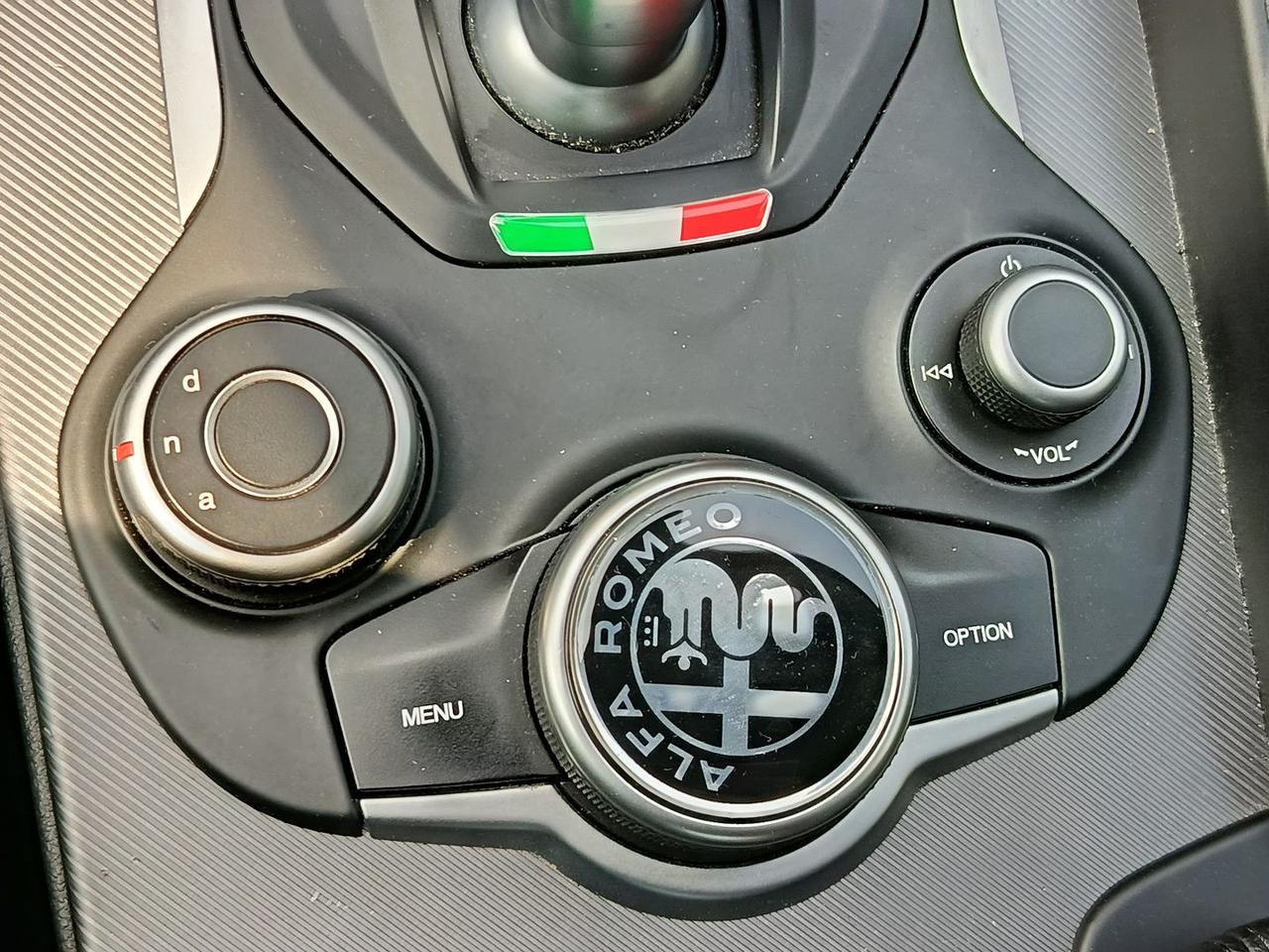 Alfa Romeo Giulia Veloce 2.0 Turbo #10509