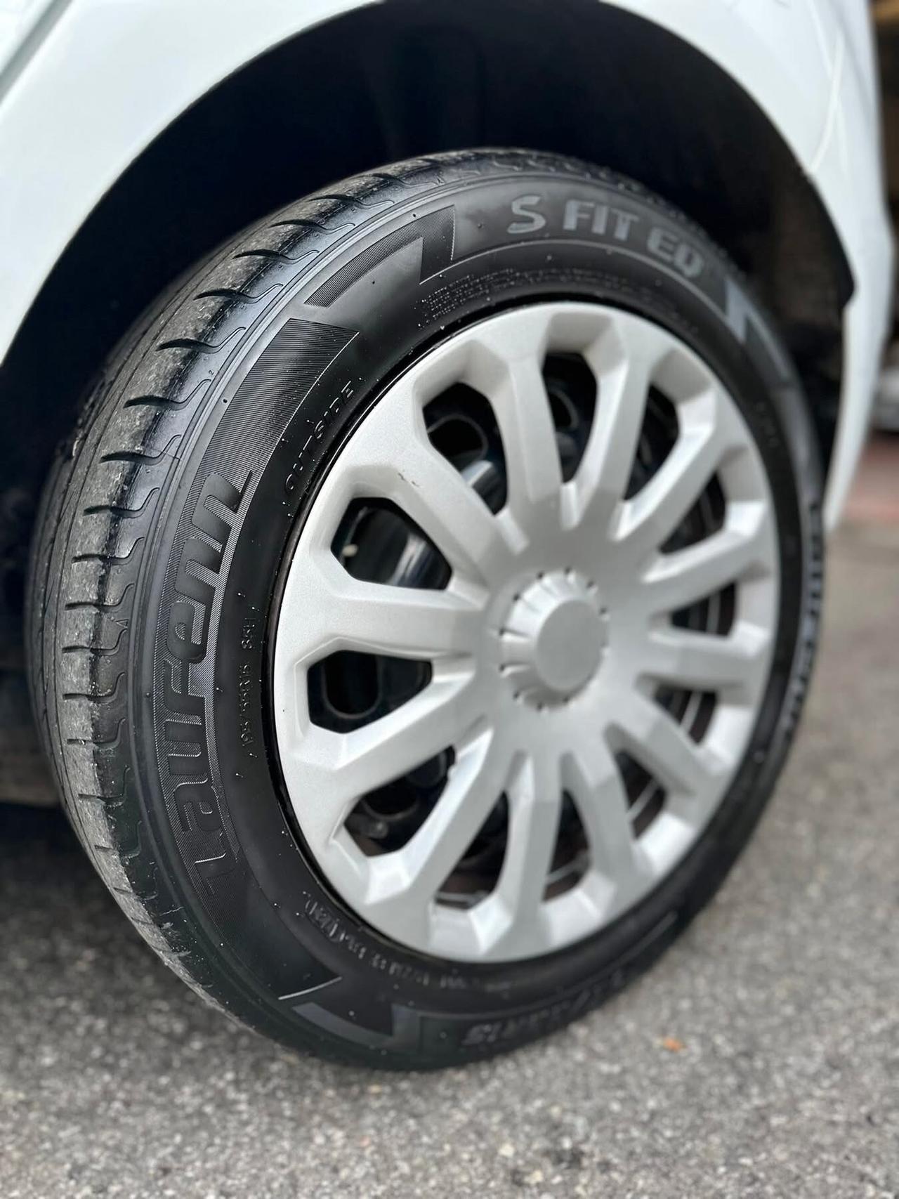 Ford Fiesta 1.0 80CV 5 porte Titanium NEOPATENTATI