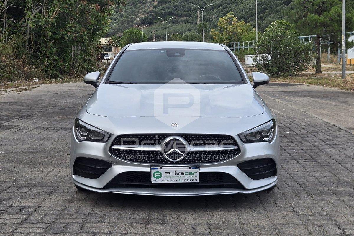 MERCEDES CLA 200 d Automatic Premium