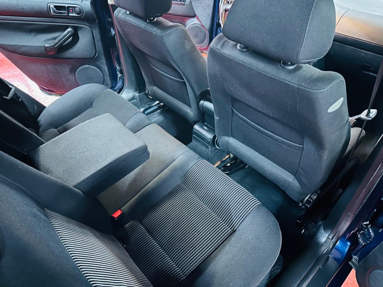 Volkswagen Golf 1.6 cat 5 porte Highline