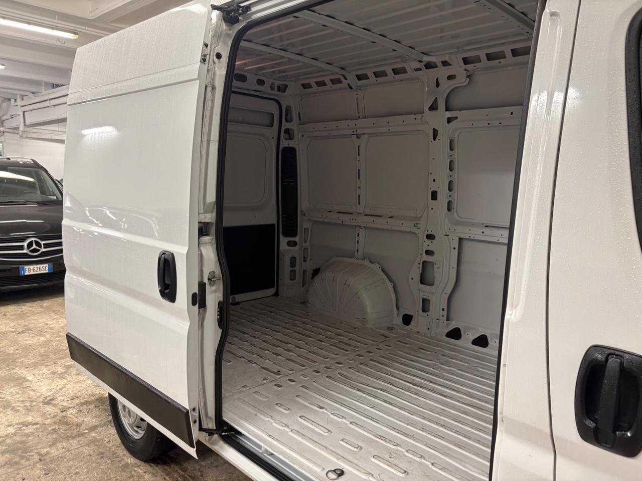Citroen Jumper 33 BlueHDi 140 S&S PM-TM Furgone € 15500+IVA