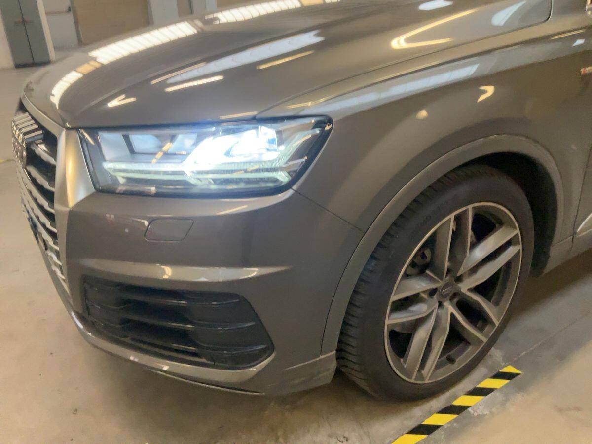 Audi Q7 3.0 TDI 272 CV quattro tiptronic S-LINE 7 POSTI