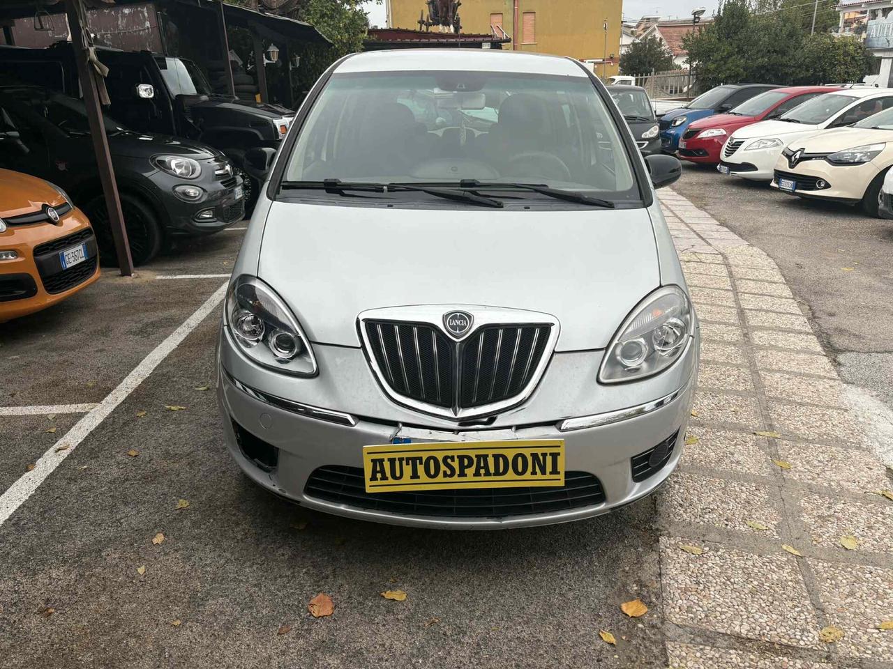 Lancia MUSA 1.3 Mjt 95 CV 5th Avenue GANCIO TRAINO