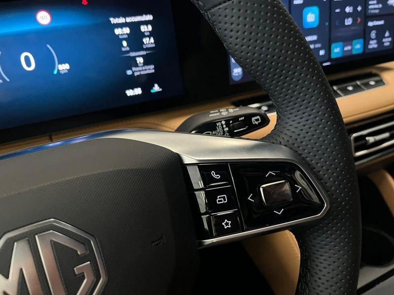 MG HS HS 1.5T-GDI AT Luxury - PROMO SIRONIAUTO+