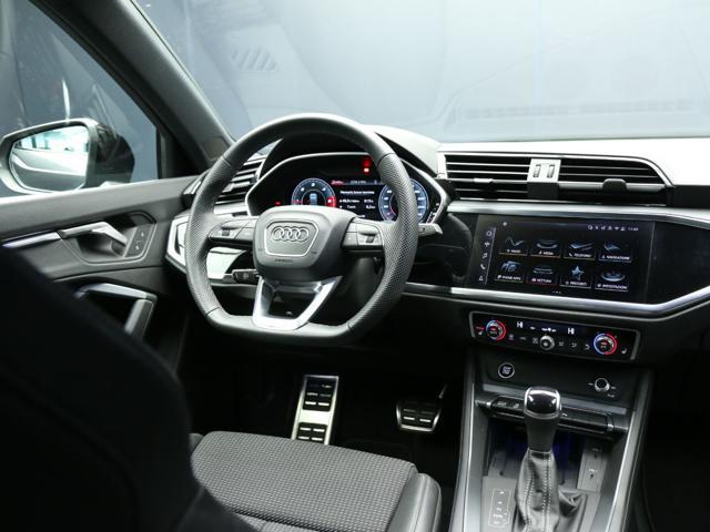 AUDI Q3 35 TDI S tronic Identity Black-Daytona -P.Consegna